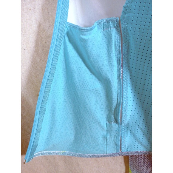 NWOT Ivivva Girls 14 (fits like 10-12) Set the Pace Hooded Athletic Jacket - Picture 11 of 14